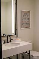 Canopy by Hilton Charlotte Southpark