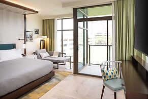 Canopy by Hilton Charlotte Southpark