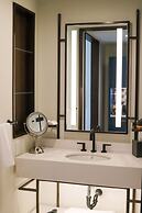 Canopy by Hilton Charlotte Southpark