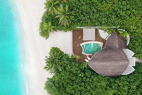 JW Marriott Maldives Resort & Spa