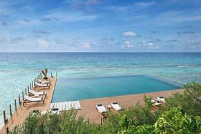 JW Marriott Maldives Resort & Spa