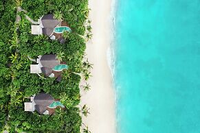 JW Marriott Maldives Resort & Spa