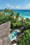 JW Marriott Maldives Resort & Spa