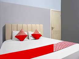 OYO 1319 Puspita Guesthouse