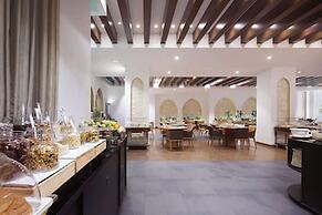 DoubleTree by Hilton Doha - Al Sadd