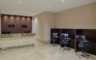 DoubleTree by Hilton Doha - Al Sadd