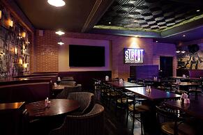 DoubleTree by Hilton Doha - Al Sadd