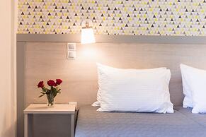 Ipsos Beach Studios By Konnect