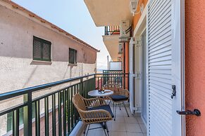 Ipsos Beach Studios By Konnect