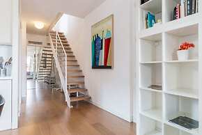 Carmini Canal View and Balcony with Lift