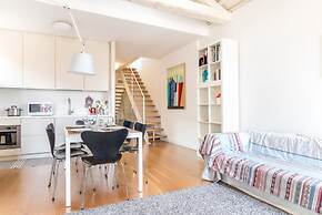 Carmini Canal View and Balcony with Lift