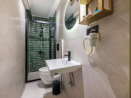 Perazre Hotel