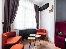 Perazre Hotel