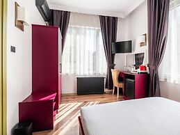 Perazre Hotel