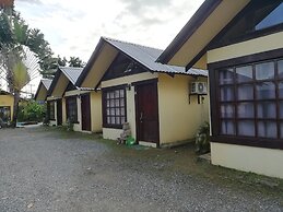 Hotel Brunka Lodge