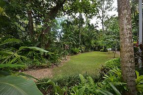 Pavilions in the Palms