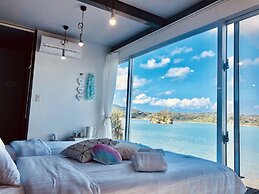 Nel Beach Rosso & Indigo