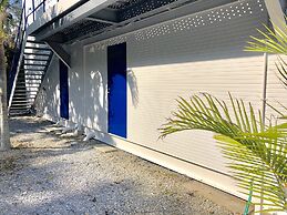 Nel Beach Rosso & Indigo