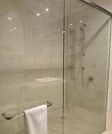 Garden Suites at Platinum