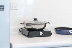 OYO Home 44045 Splendid 2br Arte Plus