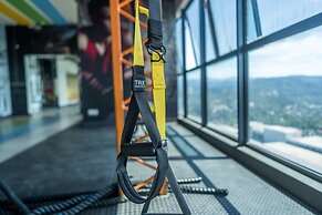 OYO Home 44045 Splendid 2br Arte Plus