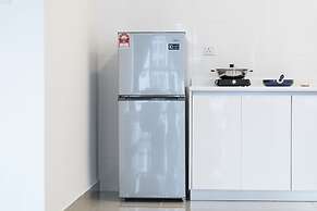 OYO Home 44045 Splendid 2br Arte Plus