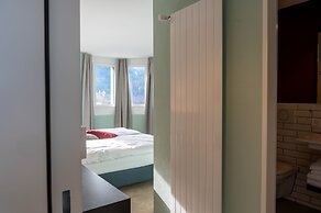 Emma's Hotel - Bed & Breakfast Self Check-in Hotel