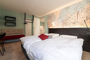 Emma's Hotel - Bed & Breakfast Self Check-in Hotel