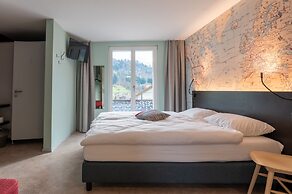 Emma's Hotel - Bed & Breakfast Self Check-in Hotel