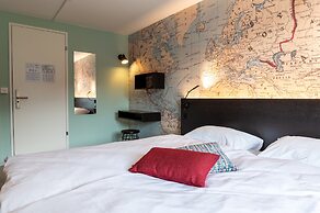 Emma's Hotel - Bed & Breakfast Self Check-in Hotel