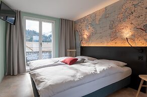 Emma's Hotel - Bed & Breakfast Self Check-in Hotel