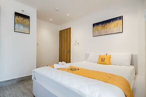 HAPPYHOMES 102 Luxury Bui Vien Apartment