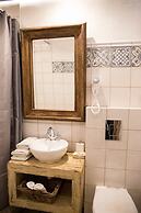 Rasslabonov Country Home