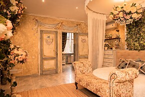 Rasslabonov Country Home