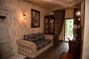 Rasslabonov Country Home