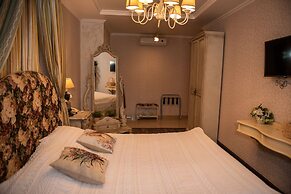 Rasslabonov Country Home