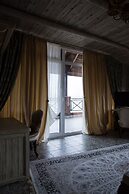 Rasslabonov Country Home