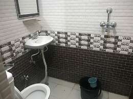 Hotel Dharohar Palace