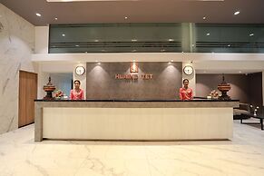 Hlaine Tet Hotel