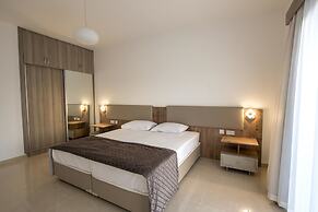 Deniz Airport Suites