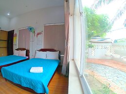 Goc Bien Homestay