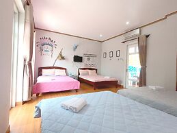 Goc Bien Homestay