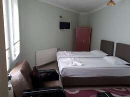 DİRİLİŞ BANARYA PANSİYON