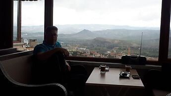 DİRİLİŞ BANARYA PANSİYON