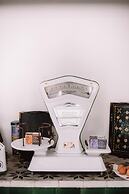 Oryza Guest House & Suites