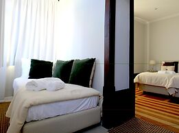 Oryza Guest House & Suites