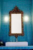 Oryza Guest House & Suites