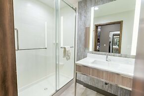 Hilton Garden Inn Wichita Downtown