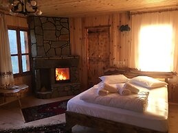 Huzur Konak Otel & Restaurant