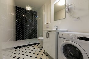 Avantgarde apartments